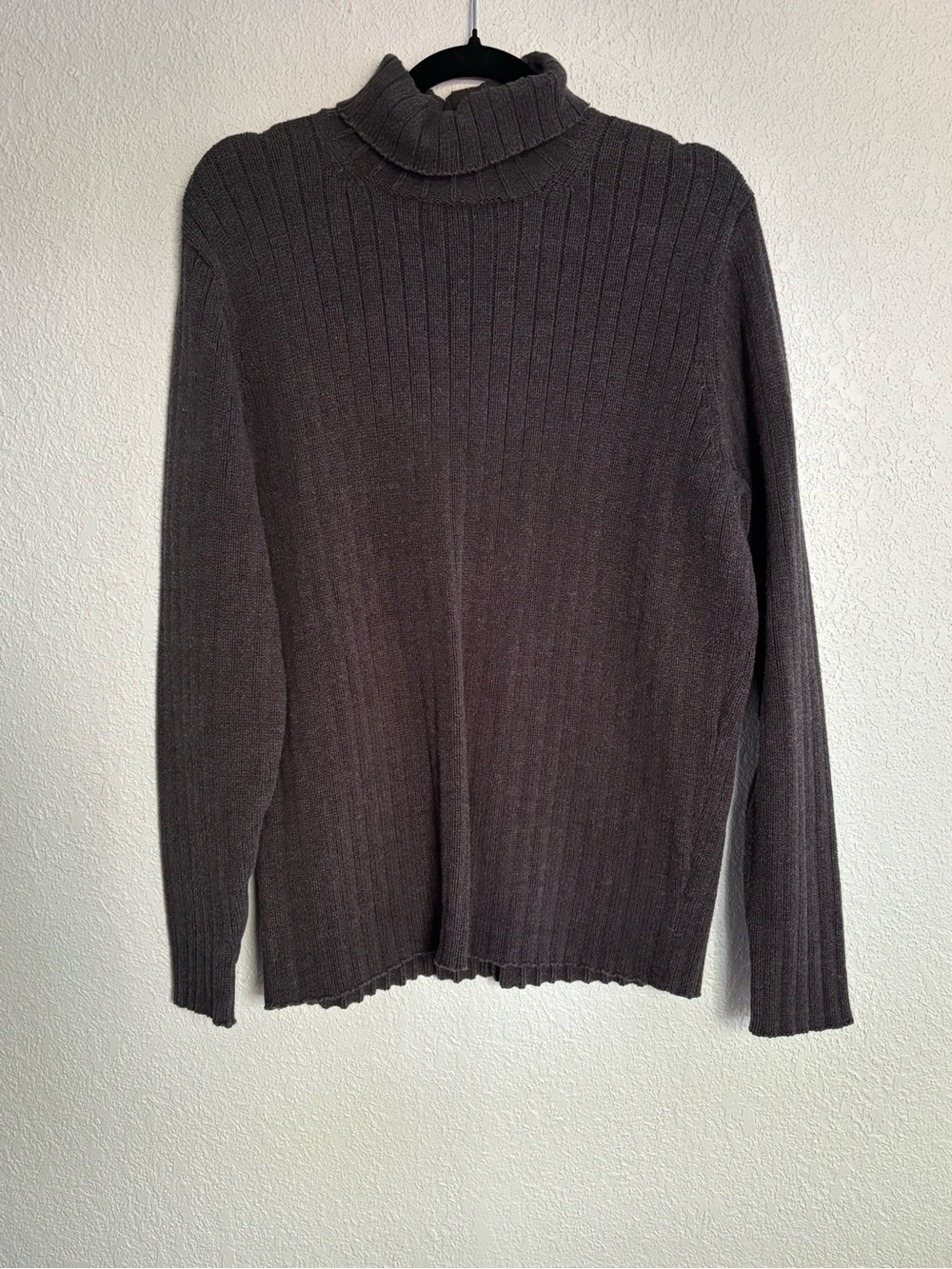 Old Navy Men's Ribbed Turtleneck Sweater - Gray